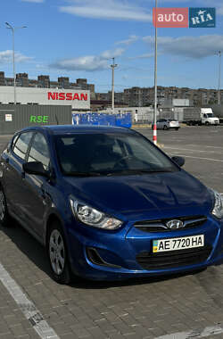Хетчбек Hyundai Accent 2013 в Одесі