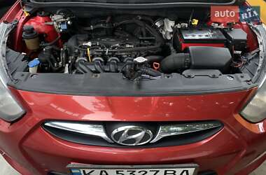Седан Hyundai Accent 2013 в Киеве