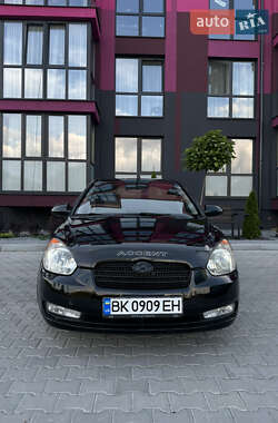 Седан Hyundai Accent 2008 в Ровно