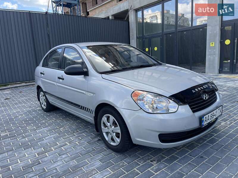 Седан Hyundai Accent 2008 в Полтаве
