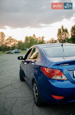 Седан Hyundai Accent 2011 в Кам'янському
