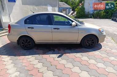 Седан Hyundai Accent 2008 в Черновцах