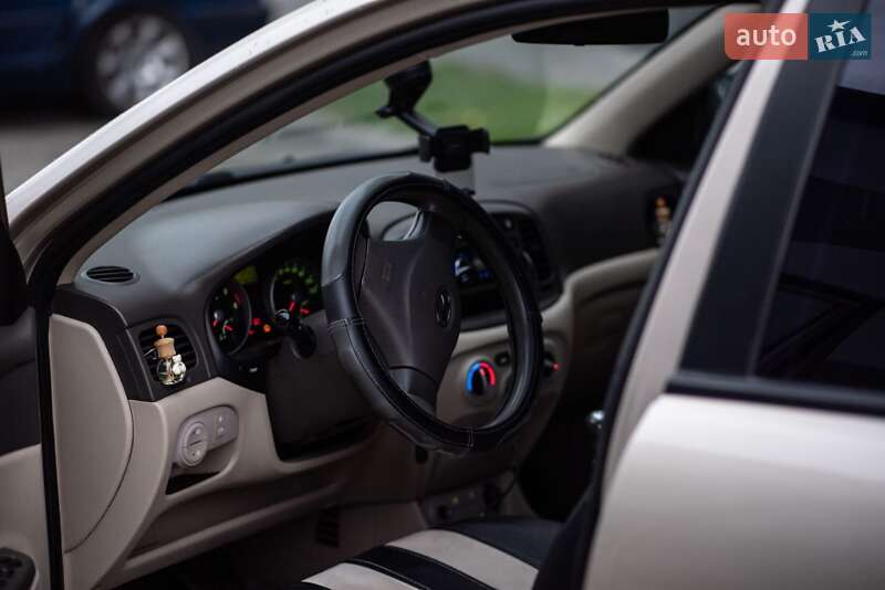 Седан Hyundai Accent 2007 в Івано-Франківську