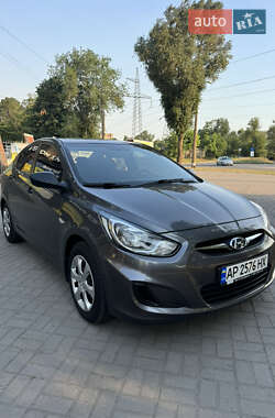 Седан Hyundai Accent 2013 в 