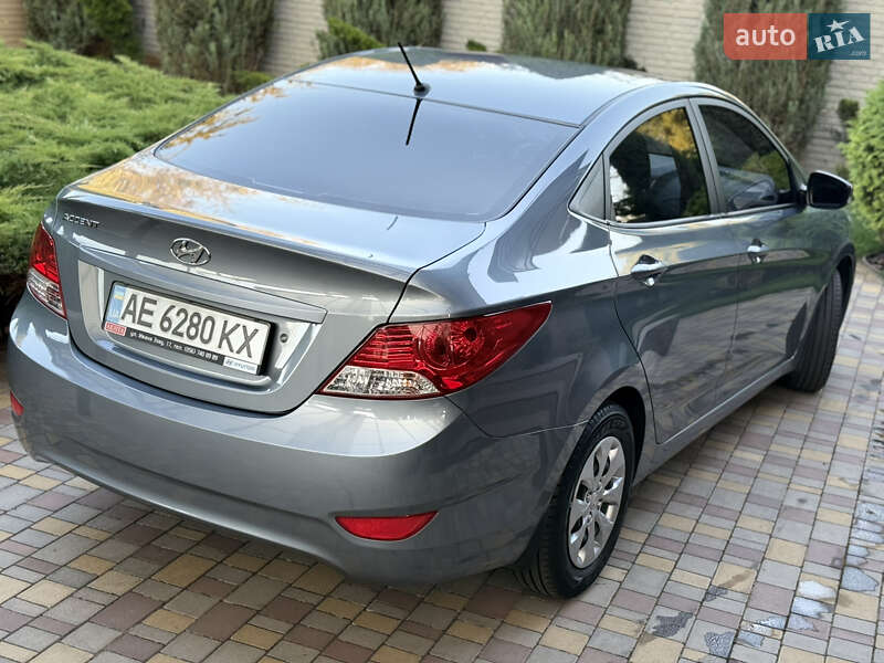 Седан Hyundai Accent 2019 в Днепре