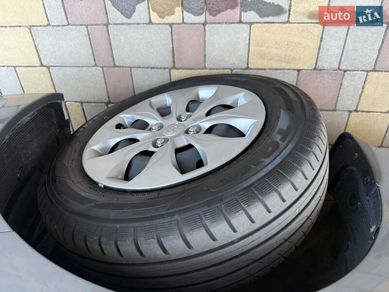 Седан Hyundai Accent 2019 в Днепре