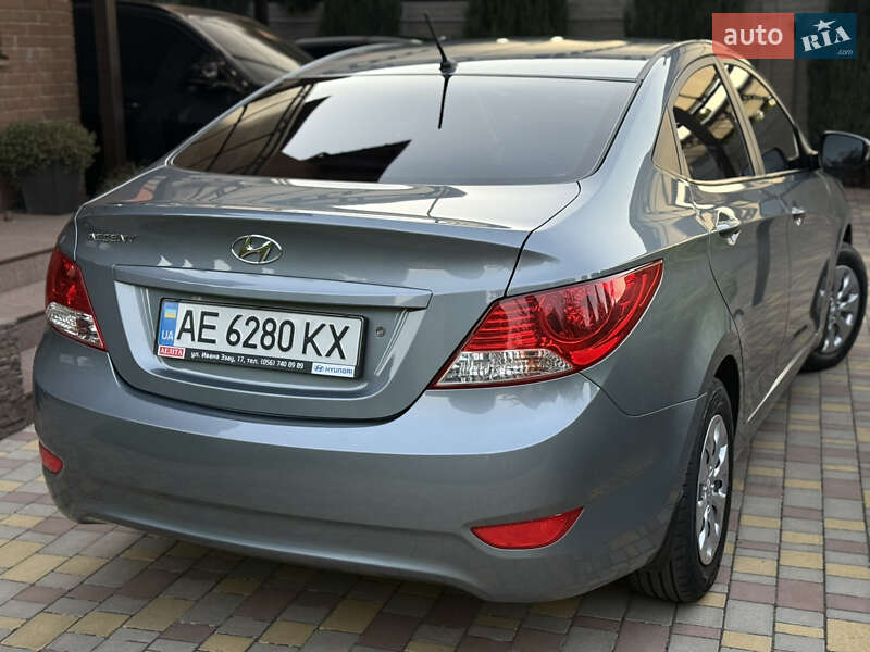 Седан Hyundai Accent 2019 в Днепре