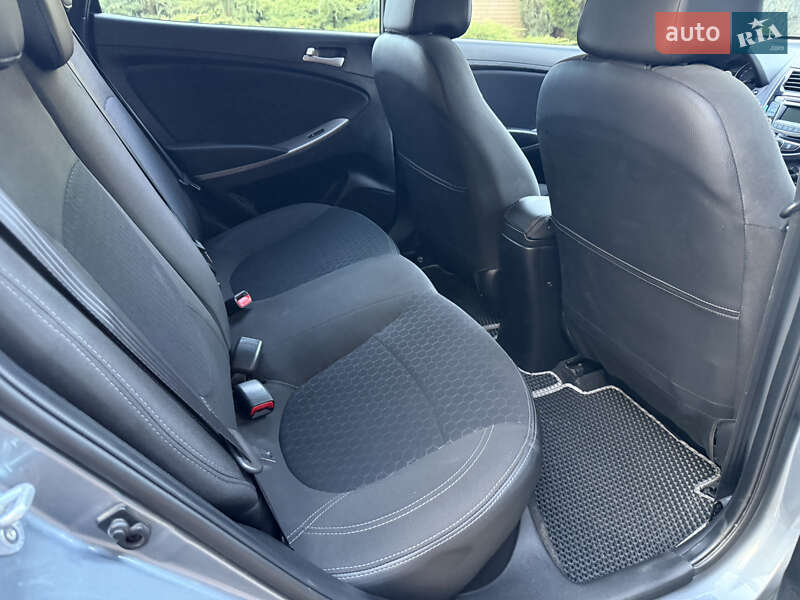 Седан Hyundai Accent 2019 в Днепре