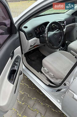 Седан Hyundai Accent 2008 в 