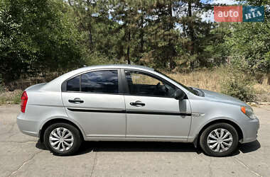 Седан Hyundai Accent 2009 в Запоріжжі