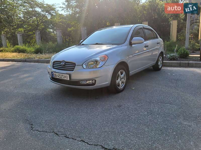 Hyundai Accent 2008