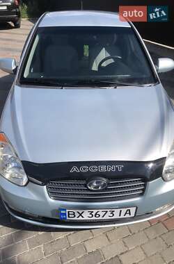 Седан Hyundai Accent 2007 в Петропавловской Борщаговке