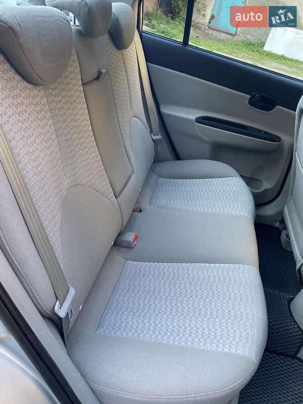 Седан Hyundai Accent 2008 в Києві