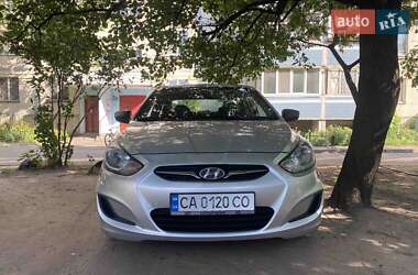 Седан Hyundai Accent 2011 в Черкассах