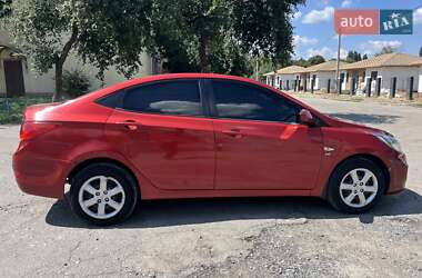 Седан Hyundai Accent 2012 в 