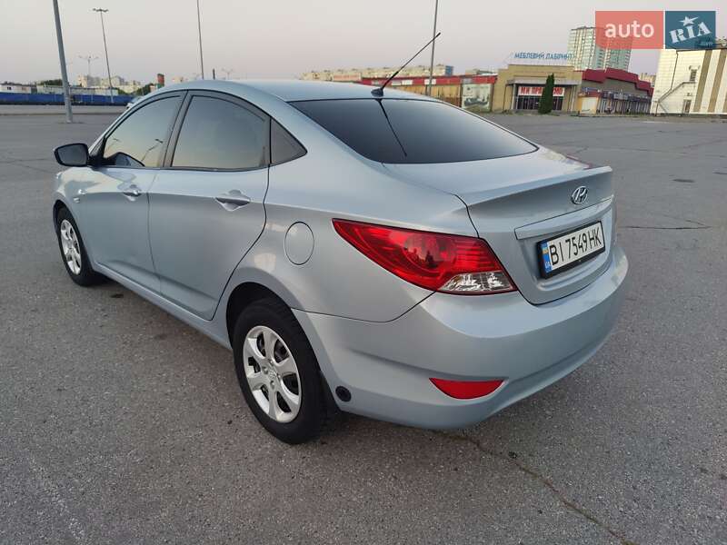 Седан Hyundai Accent 2011 в Харькове
