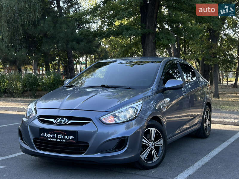 Hyundai Accent 2016