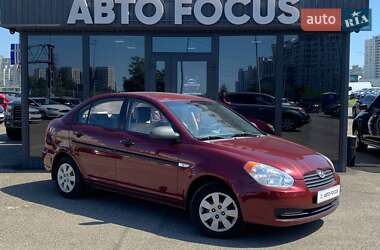 Седан Hyundai Accent 2010 в Киеве
