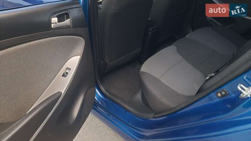 Седан Hyundai Accent 2013 в Виннице