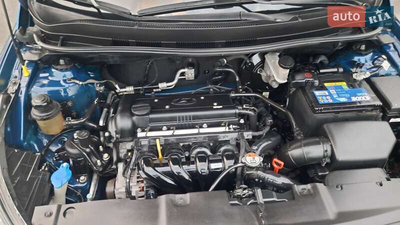Седан Hyundai Accent 2013 в Виннице