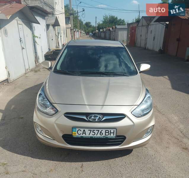 Седан Hyundai Accent 2012 в Черкассах фото 6 Седан Hyundai Accent 2012 в Черкассах