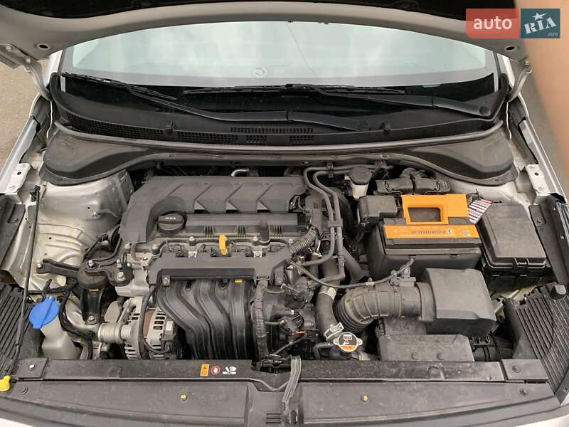 Седан Hyundai Accent 2021 в Житомире