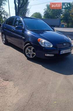 Седан Hyundai Accent 2008 в Дніпрі