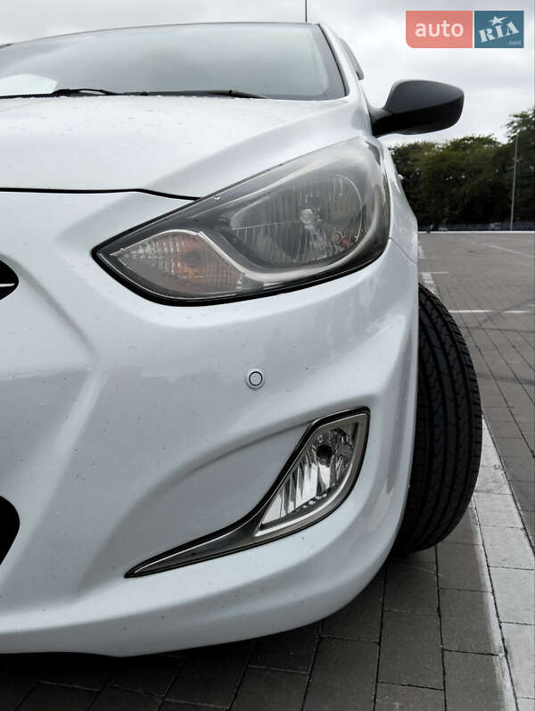 Седан Hyundai Accent 2013 в Одессе