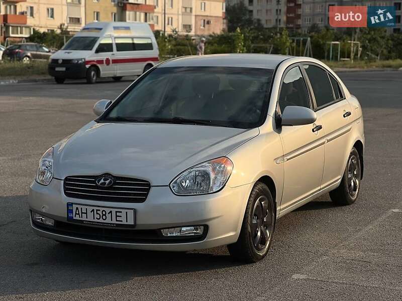 Седан Hyundai Accent 2008 в 