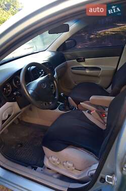 Седан Hyundai Accent 2008 в 