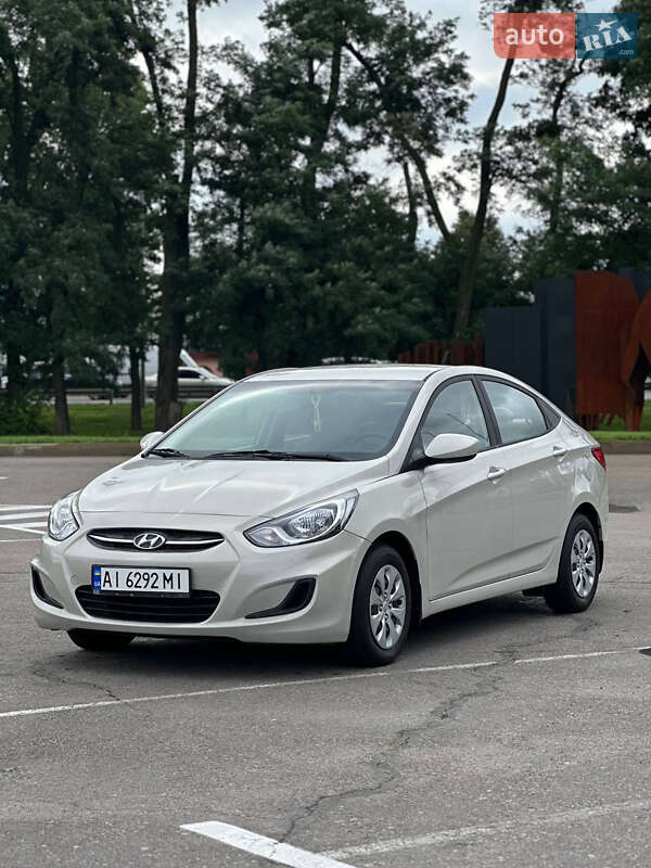 Hyundai Accent 2016