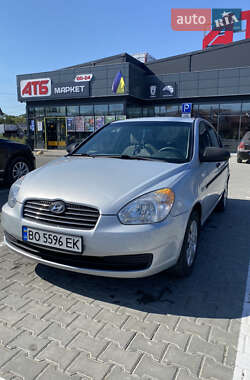 Седан Hyundai Accent 2009 в Бережанах
