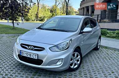 Хетчбек Hyundai Accent 2012 в Харкові