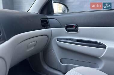 Седан Hyundai Accent 2008 в 