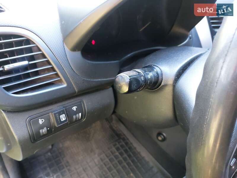 Седан Hyundai Accent 2011 в Корнине фото 3 Седан Hyundai Accent 2011 в Корнине