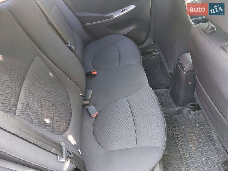 Седан Hyundai Accent 2011 в Корнине фото 6 Седан Hyundai Accent 2011 в Корнине