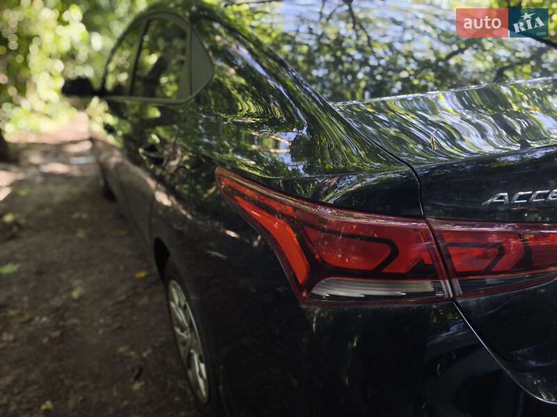 Седан Hyundai Accent 2017 в Киеве