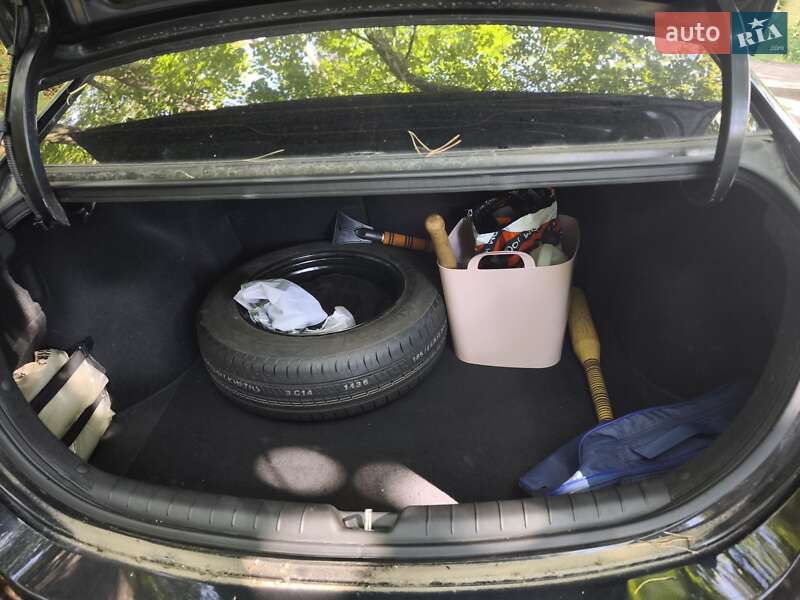 Седан Hyundai Accent 2017 в Киеве