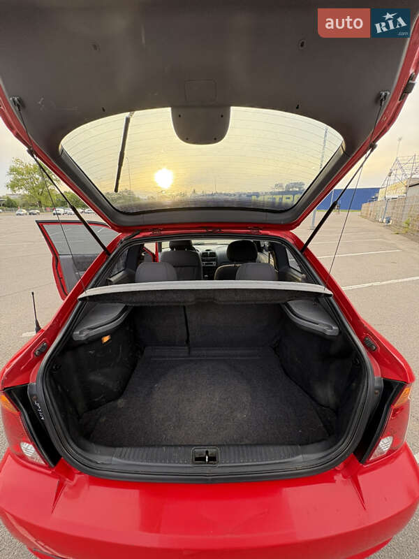 Ліфтбек Hyundai Accent 2003 в Дніпрі