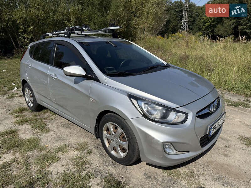 Hyundai Accent 2013 Hyundai Accent 2013