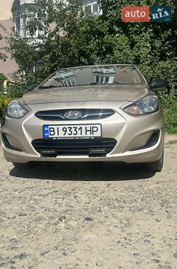 Седан Hyundai Accent 2012 в 