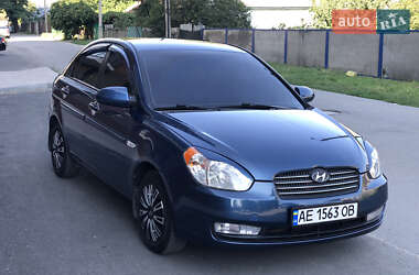 Седан Hyundai Accent 2007 в Новомосковске