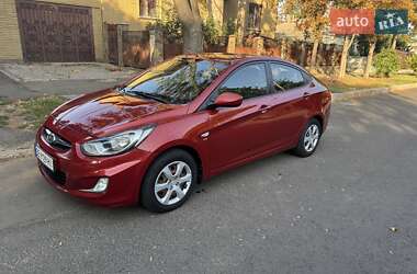 Седан Hyundai Accent 2011 в Николаеве