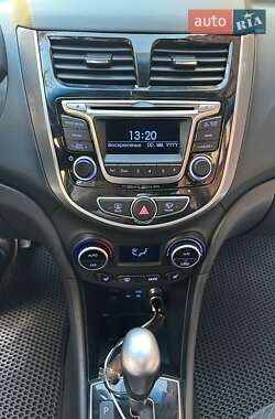Седан Hyundai Accent 2016 в 