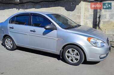 Седан Hyundai Accent 2008 в Киеве
