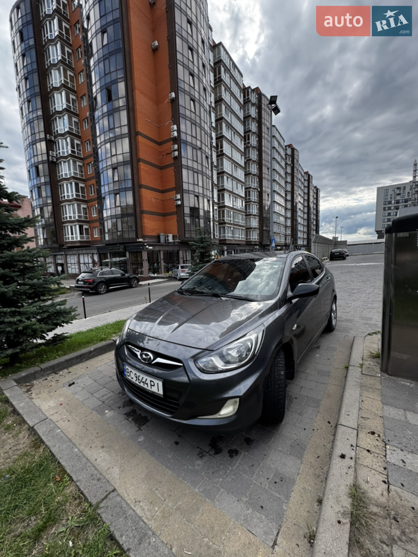 2012 Hyundai Accent - мініатюра 9