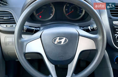 Седан Hyundai Accent 2016 в 