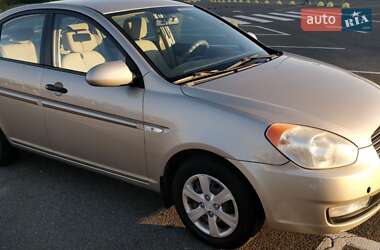 Седан Hyundai Accent 2010 в 
