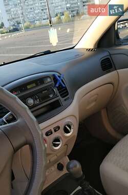 Седан Hyundai Accent 2010 в 