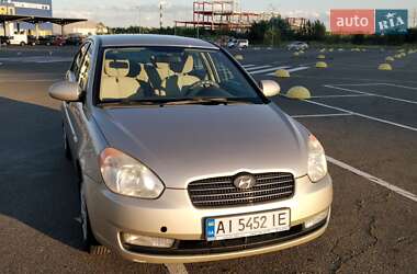 Седан Hyundai Accent 2010 в 